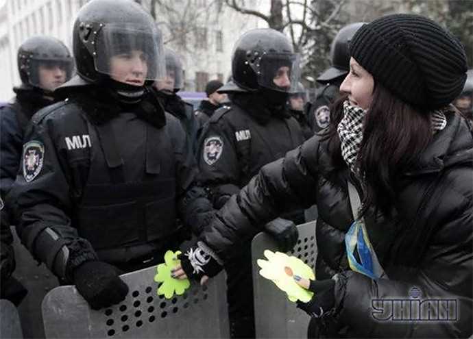 Олексій Фандецький на посту біля АП під час Революції гідності (Фото: Уніан)