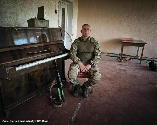 Бойовий медик батальйону "АРЕЙ"  с. Нескучне, Донецька область. Липень, 2023